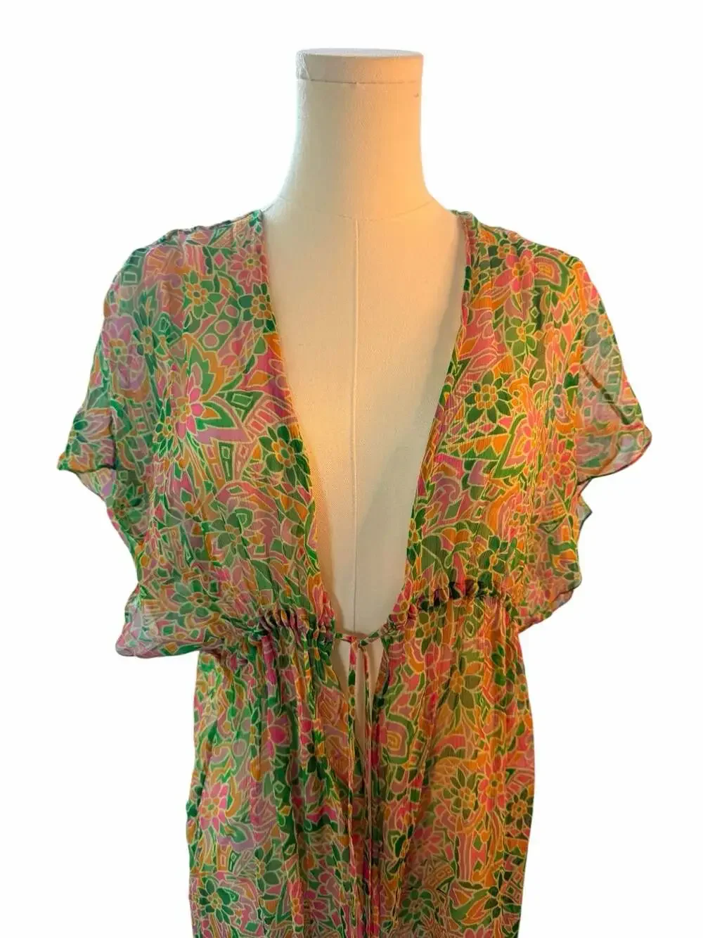Miguelina Women's Size S Floral Print 100% Silk Kaftan Cover Up